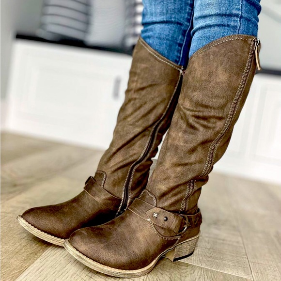 😍 BRAND NEW VERY G MERLOT BOOT! Size 10 🥾